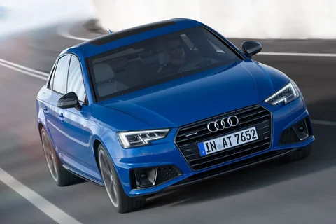 Audi A4 30 TDI 2019 view 5