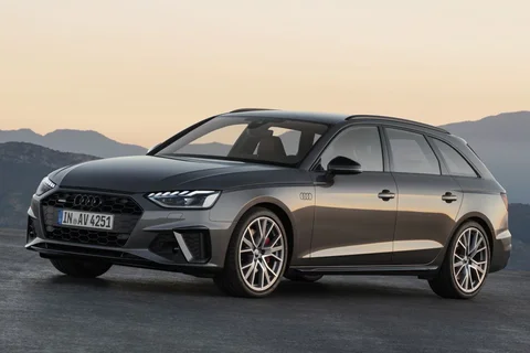 Audi A4 Avant 40 TDI edition one 2019 view 3