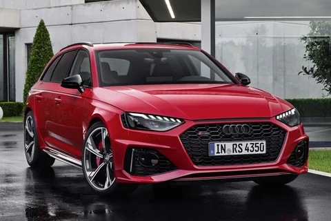 Audi A4 RS4 Avant quattro 2019 view 3
