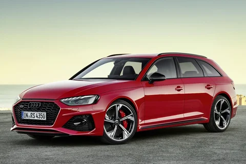 Audi A4 RS4 Avant quattro 2019 view 6