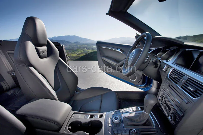 Audi A5 S5 Cabriolet 3.0 TFSI quattro 2009 front view