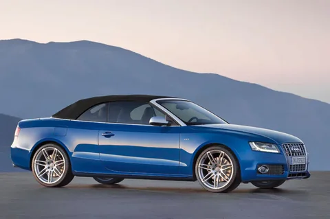 Audi A5 S5 Cabriolet 3.0 TFSI quattro 2009 view 3