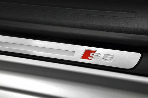 Audi A5 S5 Sportback 3.0 TFSI quattro 2010 view 11