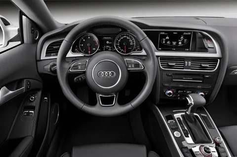 Audi A5 Coupé 2.0 TDI 177hp 2011 view 2