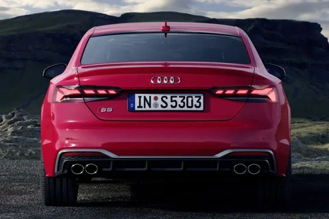 Audi A5 S5 Coupé TDI quattro 2020 view 4