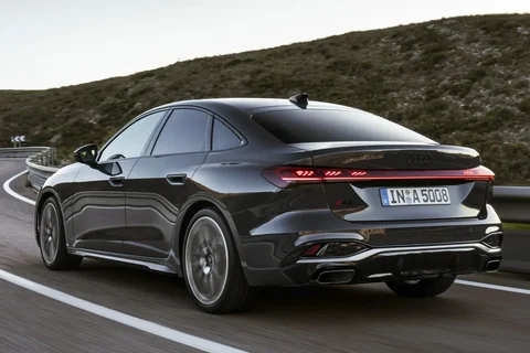 Audi A5 Limousine TFSI 150kW Advanced edition 2024 view 6