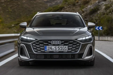 Audi A5 S5 Avant TFSI quattro 2024 view 8