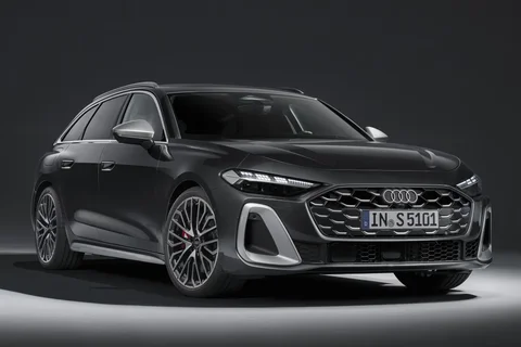 Audi A5 S5 Avant TFSI quattro 2024 view 11