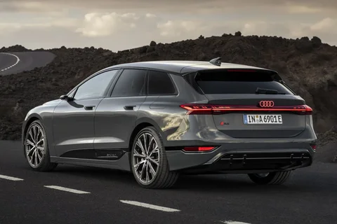 Audi A6 e-tron Avant performance Advanced edition 2024 view 6