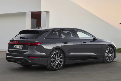 Audi A6 e-tron Avant performance Advanced edition 2024 view 7