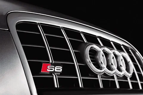 Audi A6 S6 5.2 FSI quattro 2006 view 6