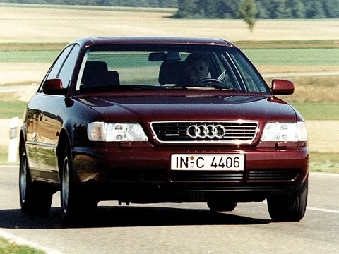 Audi A6 2.3 1994 view 2