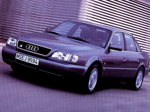 Audi A6 S6 quattro 1994 view 4