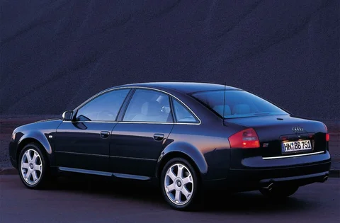 Audi A6 S6 quattro 1999 view 2