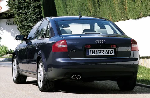 Audi A6 2.0 5V 2001 view 6