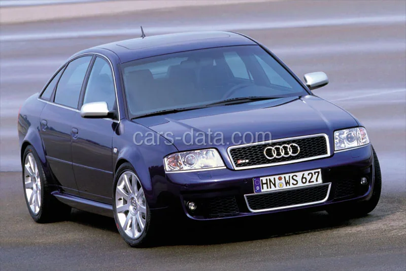 Audi A6 RS6 quattro 2002 front view