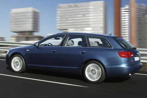 Audi A6 Avant 2.4 2005 view 8