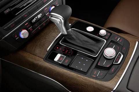 Audi A6 2.0 TFSI 2011 view 2