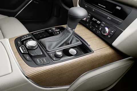 Audi A6 2.0 TFSI 2011 view 6