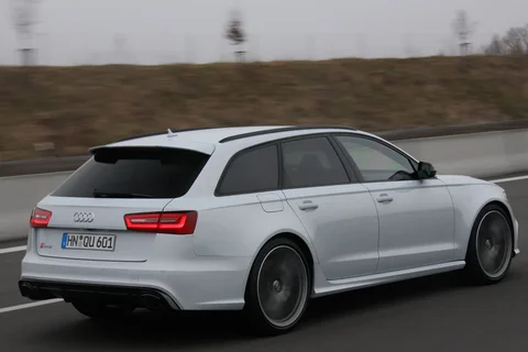 Audi A6 RS6 Avant 4.0 TFSI quattro 2013 view 4