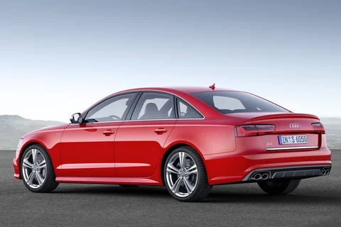 Audi A6 S6 4.0 TFSI quattro 2014 view 3