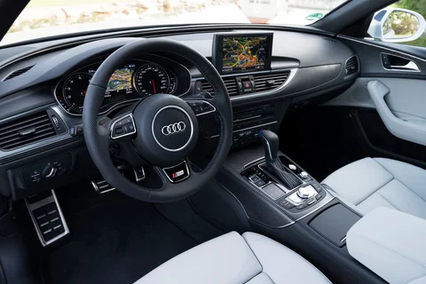 Audi A6 S6 4.0 TFSI quattro 2014 view 7