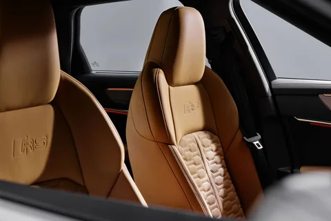 Audi A6 RS6 Avant quattro performance 2023 view 2