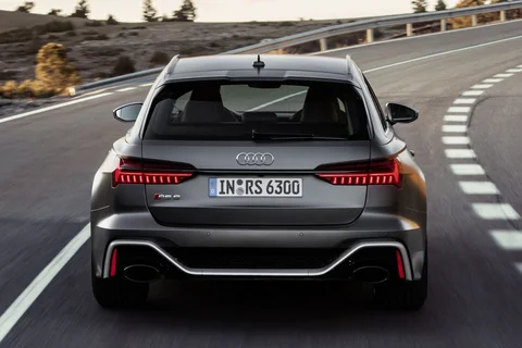 Audi A6 RS6 Avant quattro performance 2023 view 6