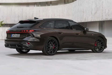 Audi A6 Avant TFSI Advanced edition 2025 view 6