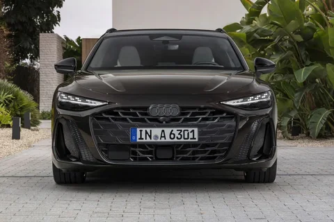 Audi A6 Avant TFSI Advanced edition 2025 view 9