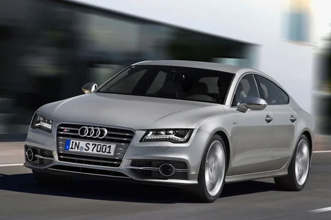 Audi A7 S7 Sportback 4.0 TFSI quattro 2012 view 6