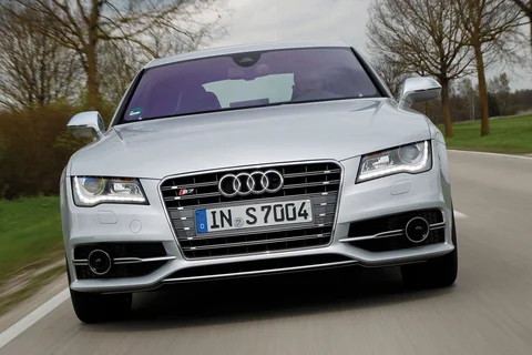 Audi A7 S7 Sportback 4.0 TFSI quattro 2012 view 11