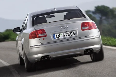 Audi A8 S8 5.2 FSI quattro 2006 view 1