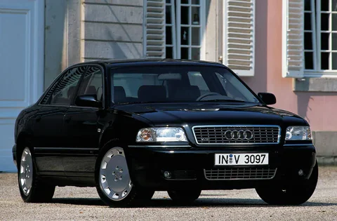 Audi A8 3.7 1999 view 4