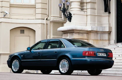Audi A8 3.7 1999 view 6