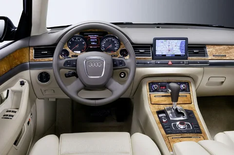 Audi A8 6.0 quattro Pro Line 2005 view 7
