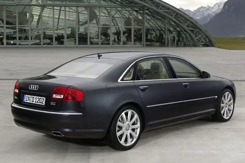Audi A8 6.0 quattro Pro Line 2005 view 9