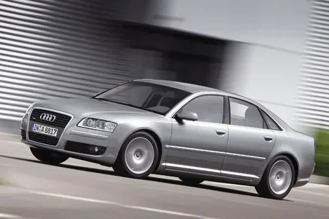 Audi A8 4.2 TDI quattro Long 2005 view 10