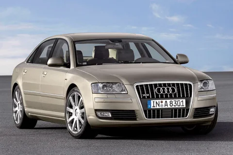 Audi A8 3.2 FSI 2007 view 11