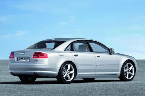 Audi A8 3.2 FSI 2007 view 2