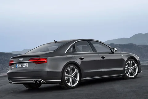 Audi A8 S8 4.0 TFSI quattro 2014 view 11