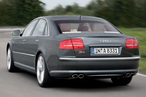 Audi A8 S8 5.2 FSI quattro 2007 view 2