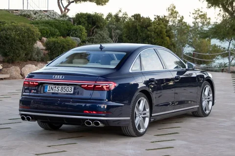 Audi A8 S8 2020 view 9