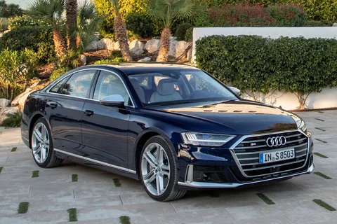 Audi A8 S8 2020 view 2