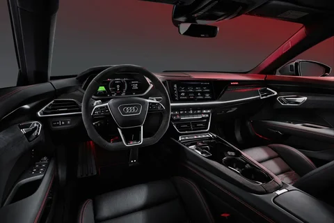 Audi e-tron GT RS e-tron GT 2021 view 7