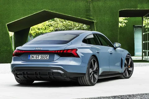 Audi e-tron GT RS e-tron GT 2021 view 12