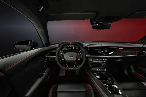 Audi e-tron GT RS e-tron GT performance 2024 view 9