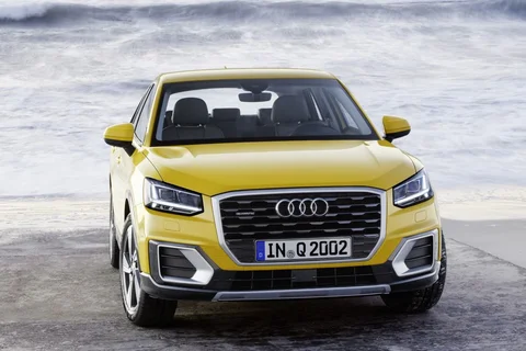 Audi Q2 30 TDI epic 2019 view 4