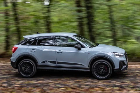 Audi Q2 SQ2 TFSI quattro 2020 view 3