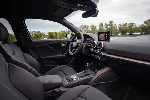 Audi Q2 SQ2 TFSI quattro 2020 view 9